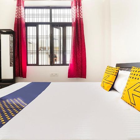 Spot On Indra Palace Bijnaur Zewnętrze zdjęcie