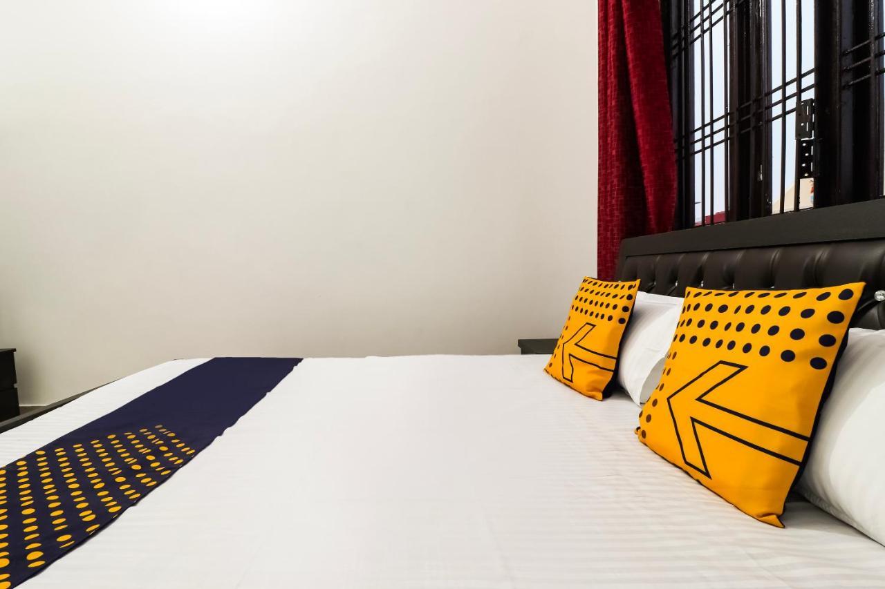 Spot On Indra Palace Bijnaur Zewnętrze zdjęcie